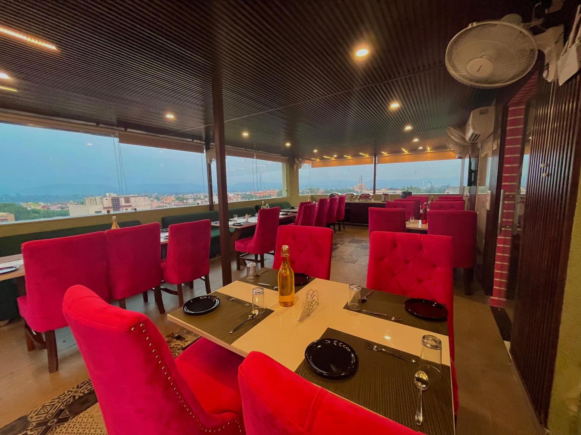 Ganges Blossam - A Four Star Luxury Hotel & Resort Haridwār Exterior foto